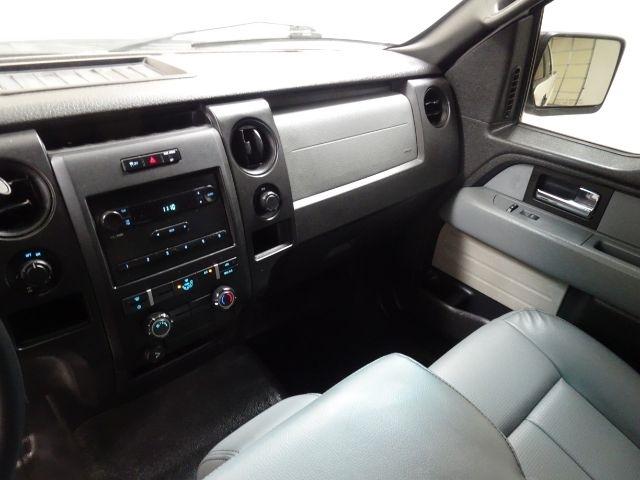 Ford F-150 2WD SuperCab 145" Lariat 2012