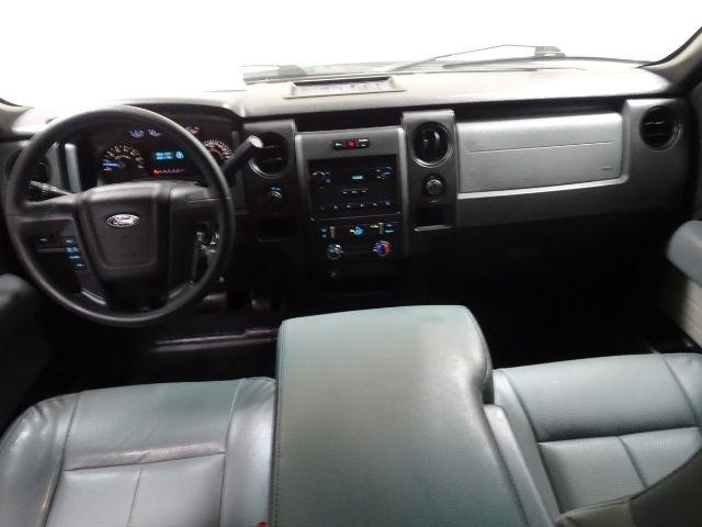 Ford F-150 2WD SuperCab 145" Lariat 2012