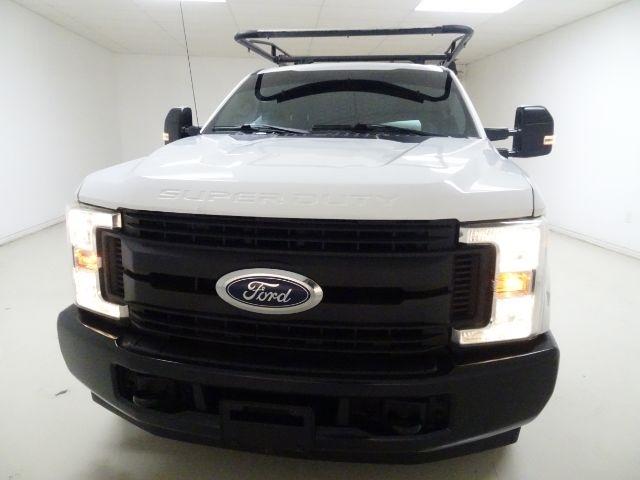 Ford Super Duty F-250 SRW XLT 2WD Reg Cab 8' Box 2019
