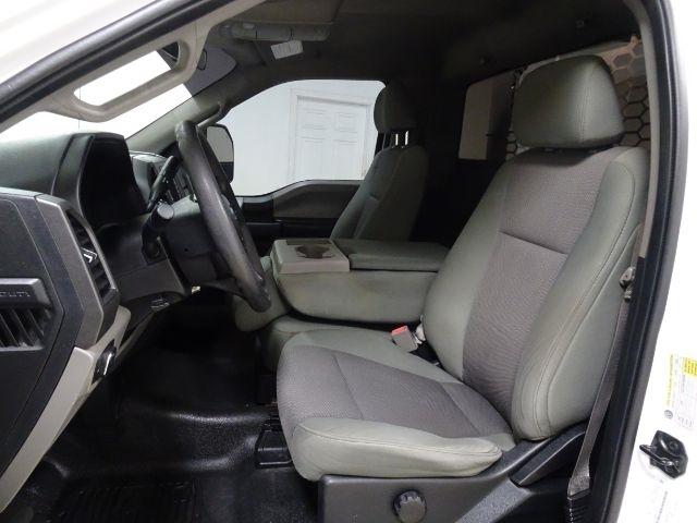 Ford Super Duty F-250 SRW XLT 2WD Reg Cab 8' Box 2019