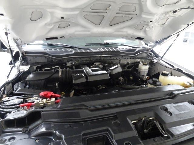 Ford Super Duty F-250 SRW XLT 2WD Reg Cab 8' Box 2019