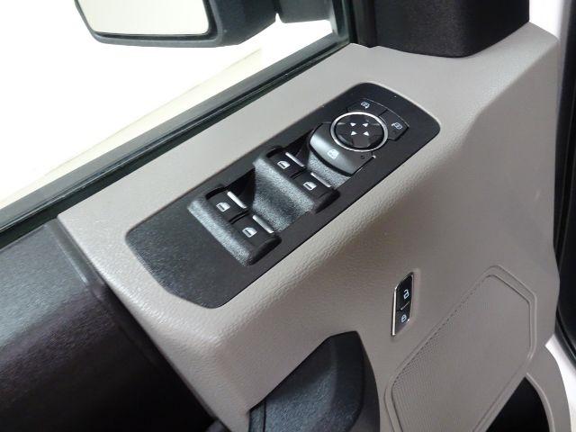 Ford F-150 4WD SuperCrew 145" King Ranch 2016