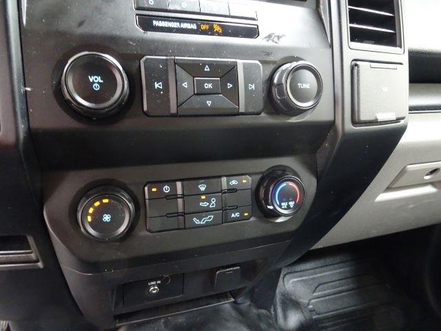 Ford F-150 4WD SuperCrew 145" King Ranch 2016