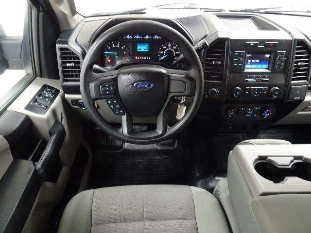Ford F-150 4WD SuperCrew 145" King Ranch 2016