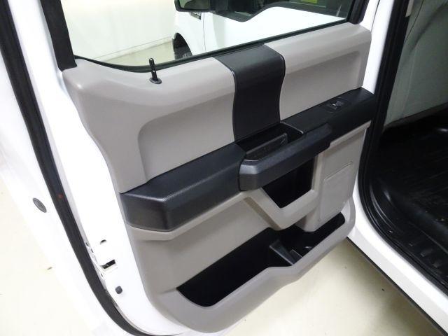 Ford F-150 4WD SuperCrew 145" King Ranch 2016