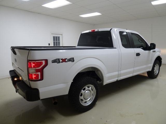 Ford F-150 Lariat 4WD SuperCab 8' Box 2018