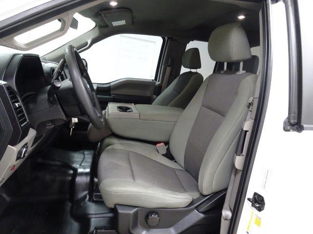 Ford F-150 Lariat 4WD SuperCab 8' Box 2018