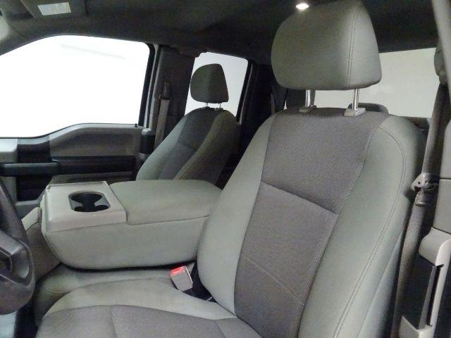 Ford F-150 Lariat 4WD SuperCab 8' Box 2018