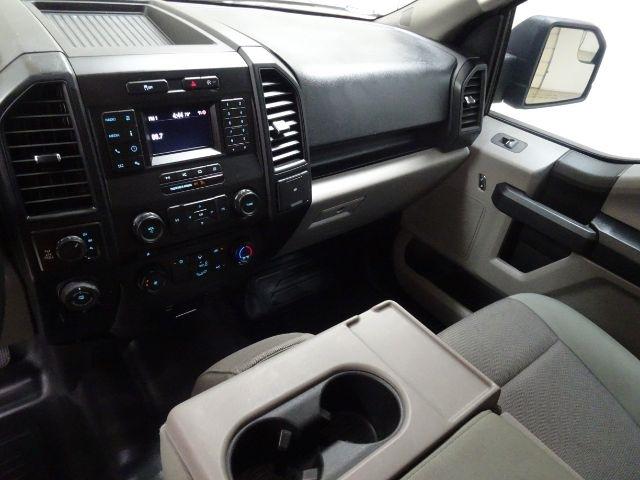 Ford F-150 Lariat 4WD SuperCab 8' Box 2018