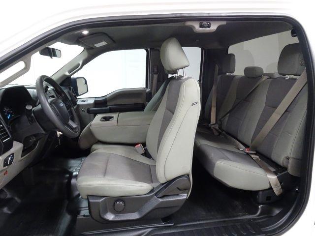 Ford F-150 Lariat 4WD SuperCab 8' Box 2018