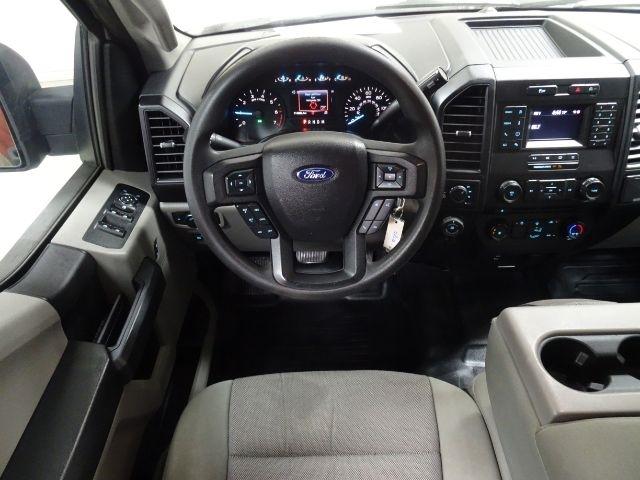 Ford F-150 Lariat 4WD SuperCab 8' Box 2018