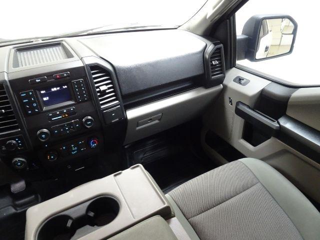 Ford F-150 Lariat 4WD SuperCab 8' Box 2018