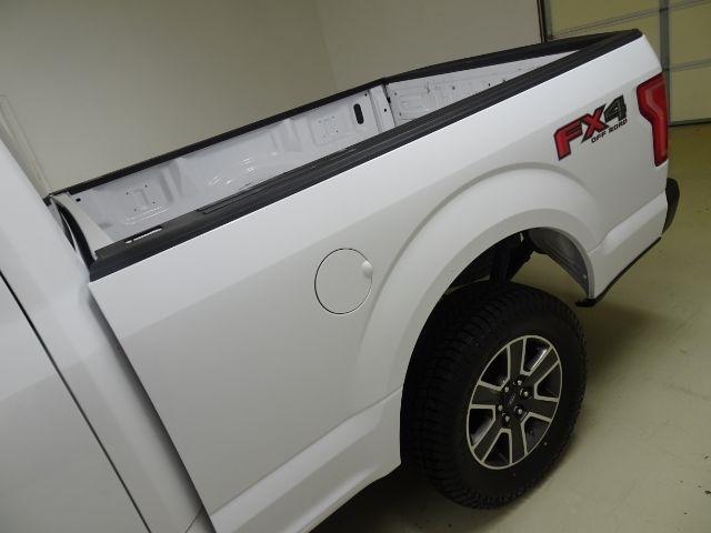 Ford F-150 Lariat 4WD SuperCab 8' Box 2017