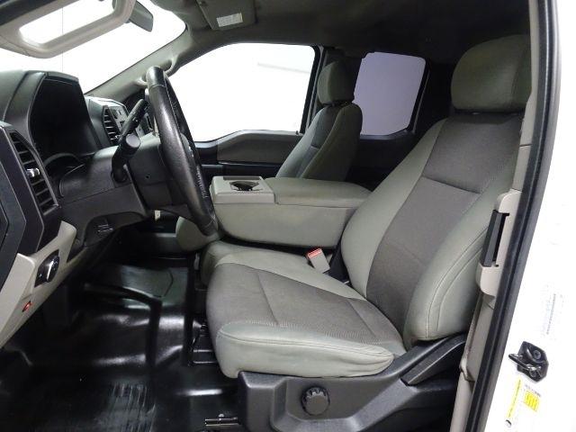 Ford F-150 Lariat 4WD SuperCab 8' Box 2017