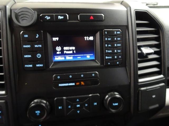 Ford F-150 Lariat 4WD SuperCab 8' Box 2017