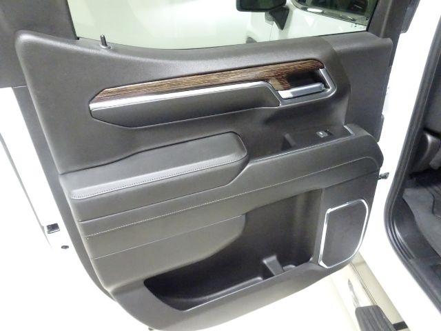 GMC Sierra 1500 4WD Crew Cab 157" SLE 2024