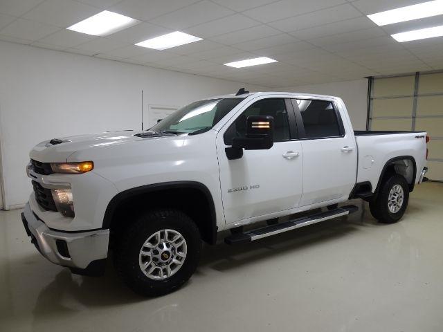 Chevrolet Silverado 2500HD 4WD Crew Cab 159" LT 2024