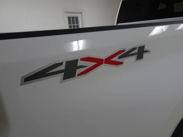 Chevrolet Silverado 2500HD 4WD Crew Cab 159" LT 2024