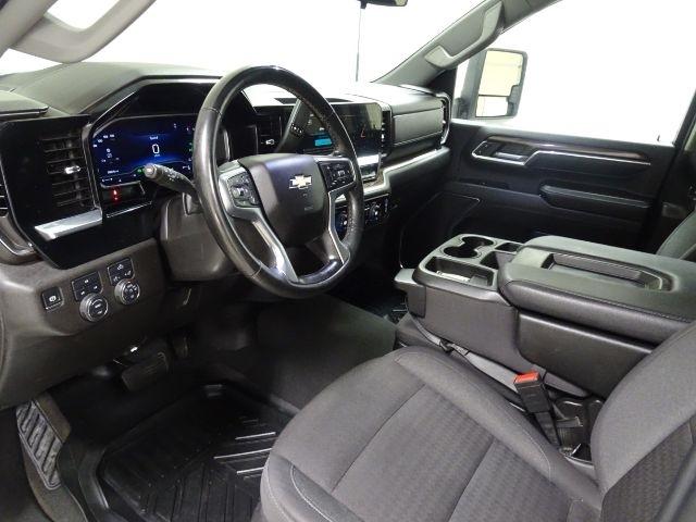 Chevrolet Silverado 2500HD 4WD Crew Cab 159" LT 2024