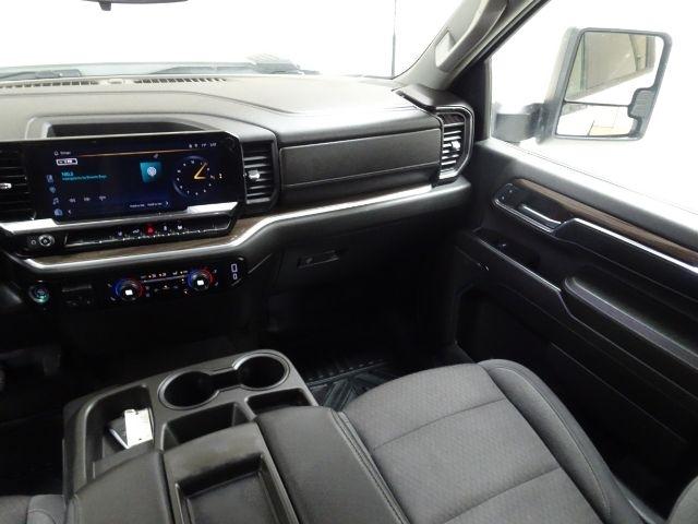 Chevrolet Silverado 2500HD 4WD Crew Cab 159" LT 2024