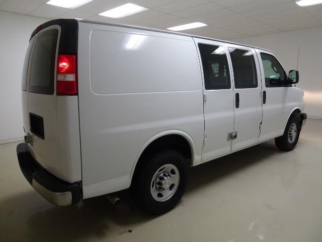 Chevrolet Express Cargo Van RWD 2500 135" 2021