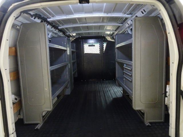 Chevrolet Express Cargo Van RWD 2500 135" 2021