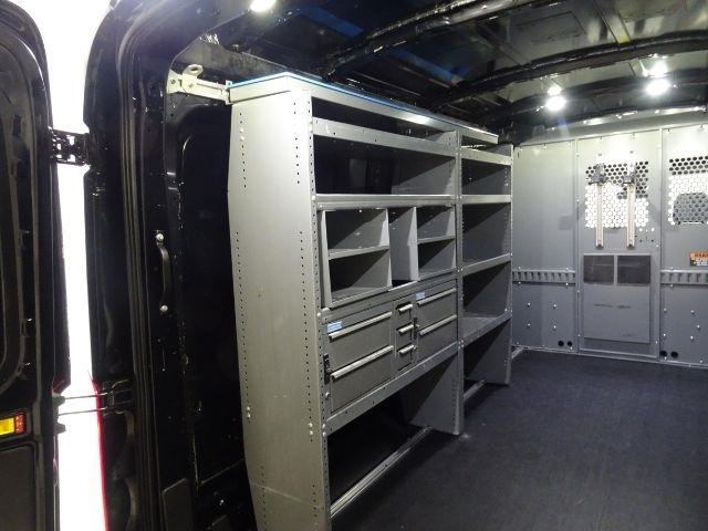 Ford Transit Van T-250 148" Med Rf 9000 GVWR Sliding RH Dr 2017
