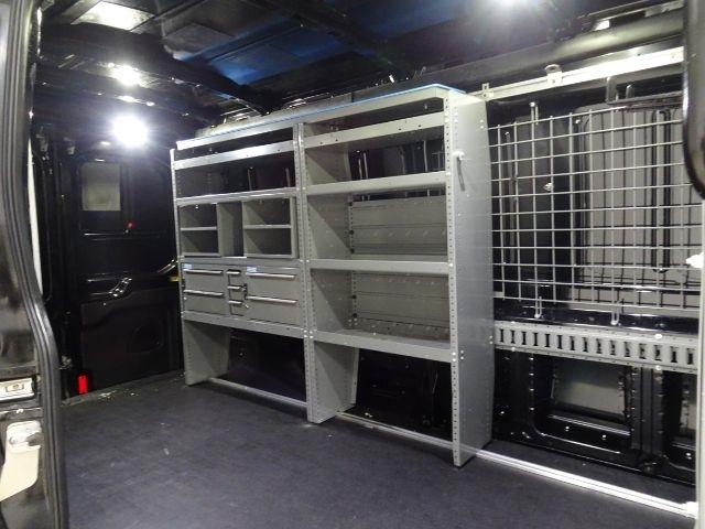 Ford Transit Van T-250 148" Med Rf 9000 GVWR Sliding RH Dr 2017