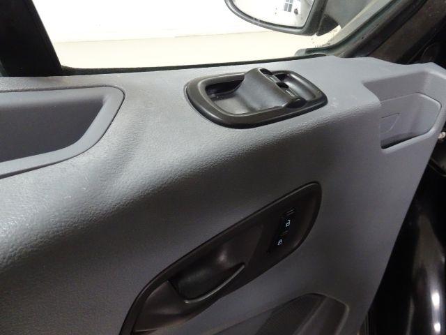 Ford Transit Van T-250 148" Med Rf 9000 GVWR Sliding RH Dr 2017