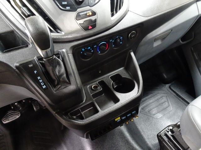 Ford Transit Van T-250 148" Med Rf 9000 GVWR Sliding RH Dr 2017