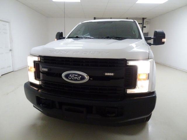 Ford Super Duty F-250 SRW Lariat 2WD SuperCab 8' Box 2019