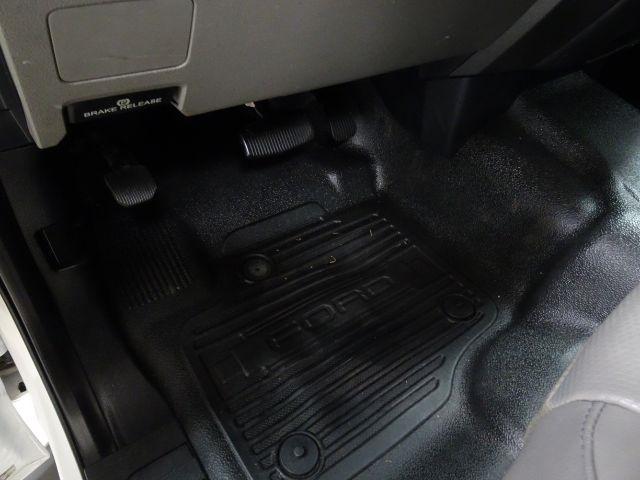 Ford Super Duty F-250 SRW Lariat 2WD SuperCab 8' Box 2019