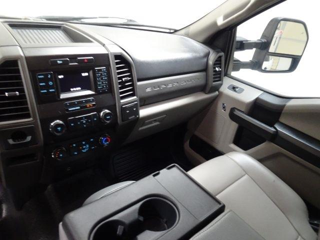 Ford Super Duty F-250 SRW Lariat 2WD SuperCab 8' Box 2019