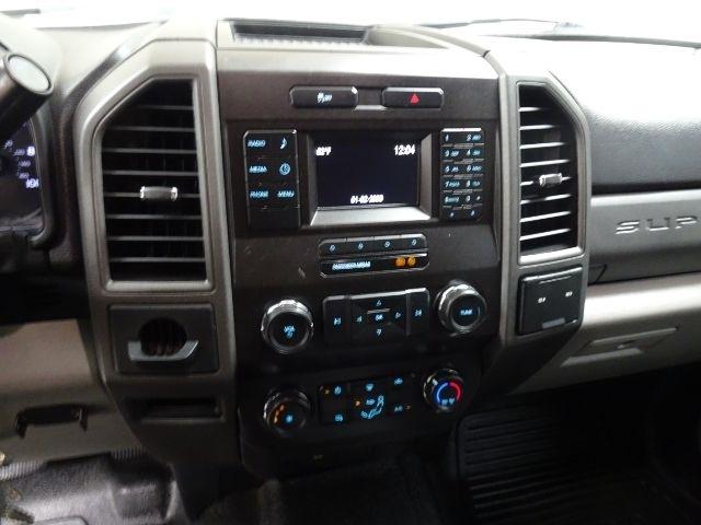 Ford Super Duty F-250 SRW Lariat 2WD SuperCab 8' Box 2019