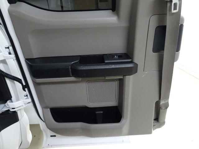 Ford Super Duty F-250 SRW Lariat 2WD SuperCab 8' Box 2019