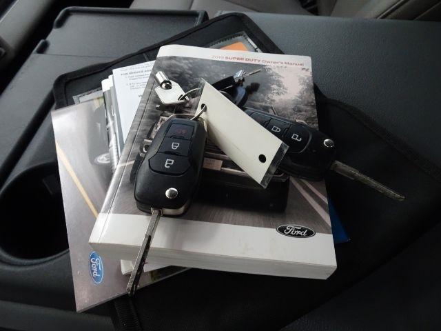 Ford Super Duty F-250 SRW Lariat 2WD SuperCab 8' Box 2019