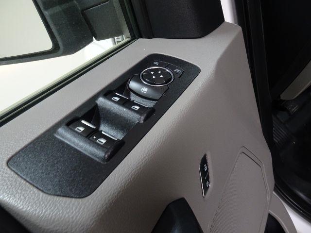 Ford F-150 4WD SuperCrew 145" King Ranch 2016