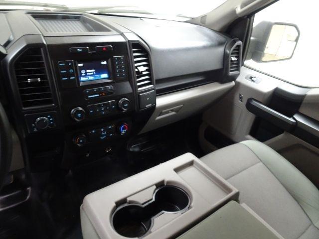 Ford F-150 4WD SuperCrew 145" King Ranch 2016