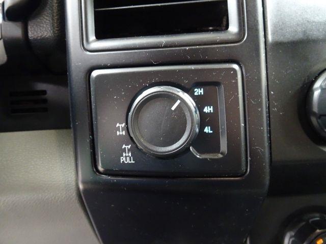 Ford F-150 4WD SuperCrew 145" King Ranch 2016