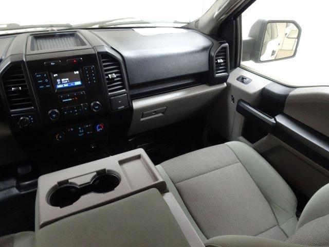 Ford F-150 4WD SuperCrew 145" King Ranch 2016