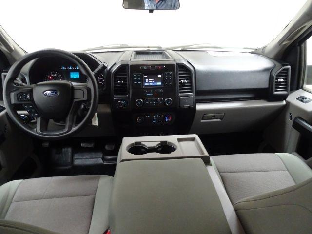 Ford F-150 4WD SuperCrew 145" King Ranch 2016