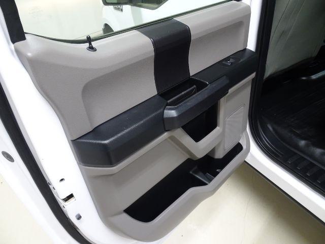 Ford F-150 4WD SuperCrew 145" King Ranch 2016