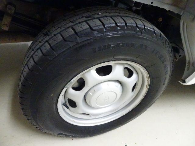 Ford F-150 2WD Reg Cab 141" XLT 2015