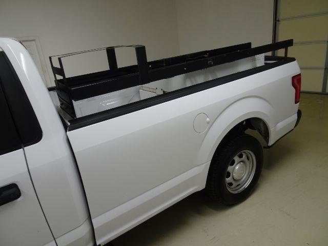 Ford F-150 2WD Reg Cab 141" XLT 2015