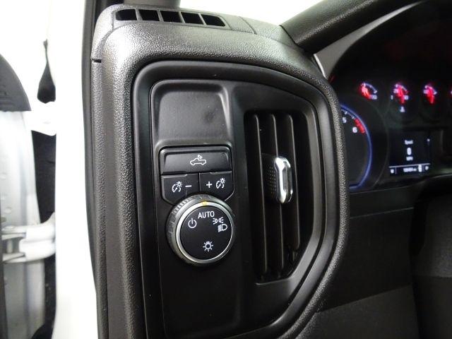 Chevrolet Silverado 1500 2WD Reg Cab 140" Work Truck 2021