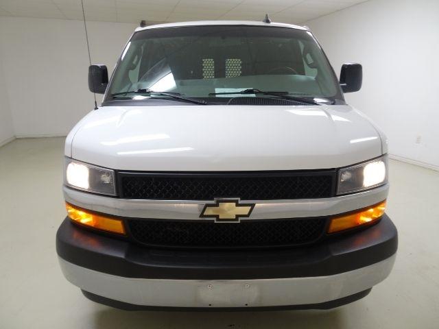 Chevrolet Express Cargo Van RWD 2500 135" 2021