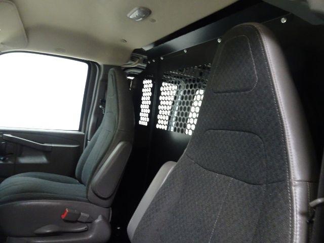 Chevrolet Express Cargo Van RWD 2500 135" 2021