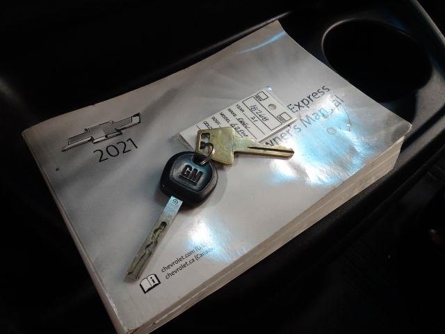 Chevrolet Express Cargo Van RWD 2500 135" 2021