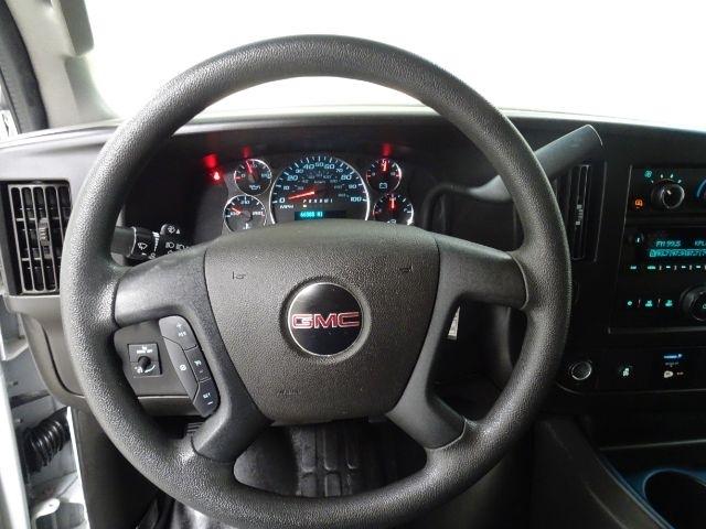 GMC Savana Cargo Van RWD 2500 135" 2021