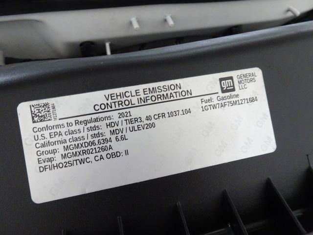 GMC Savana Cargo Van RWD 2500 135" 2021